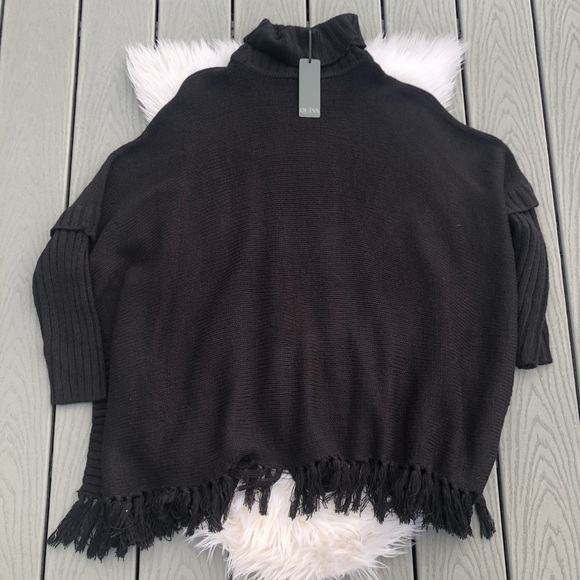 Black poncho sweater - Picture 3 of 3